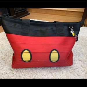 Harvey's Seatbelt "Love You to Pieces" Disney Tote